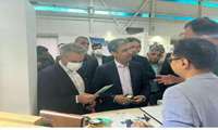 بازديد معاون وزير صنعت، معدن و تجارت ازنمایشگاه‌هاي تحول صنعت خودرو و كسب و كار ايران