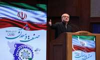 دستاوردهای کشور در شرایط دشوار، حاصل همدلی مردم و ایستادگی صنعتگران است/ دانشگاه، صنعت و دولت باید در مسیر حل مسائل کشور هم‌افزا شوند/ دولت خود را متعهد به رفع موانع تولید و حمایت از صنعتگران می‌داند