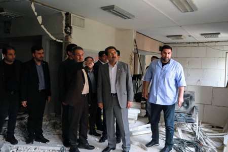 بازدید وزیر صمت از ساختمان تخریب شده شرکت شهرک‌های صنعتی استان تهران