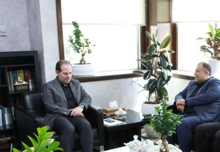 پیگیری مسائل و مشکلات مرتبط با فعالان اقتصادی و تولیدکنندگان در دیدار رئیس مجمع نمایندگان استان مازندران در مجلس با معاون وزیر صمت
